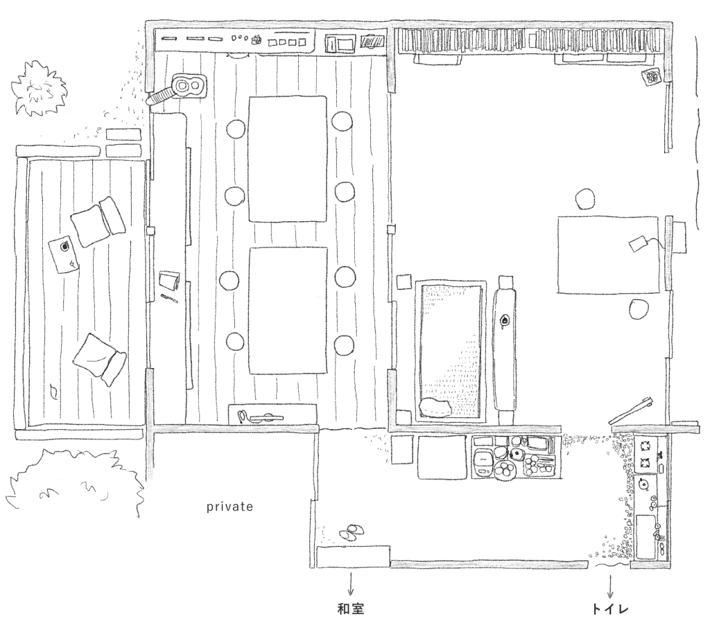 間取り図：2つの部屋と台所、テラス